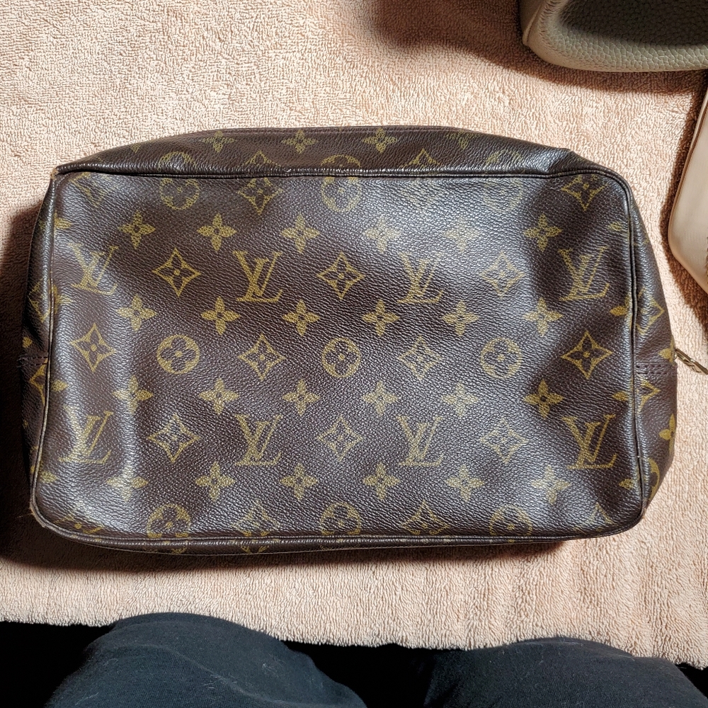 Louis vuitton Toiletry bag